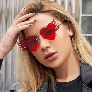 NEW! HEART ON FIRE ❤️ 🔥 Sunglasses.